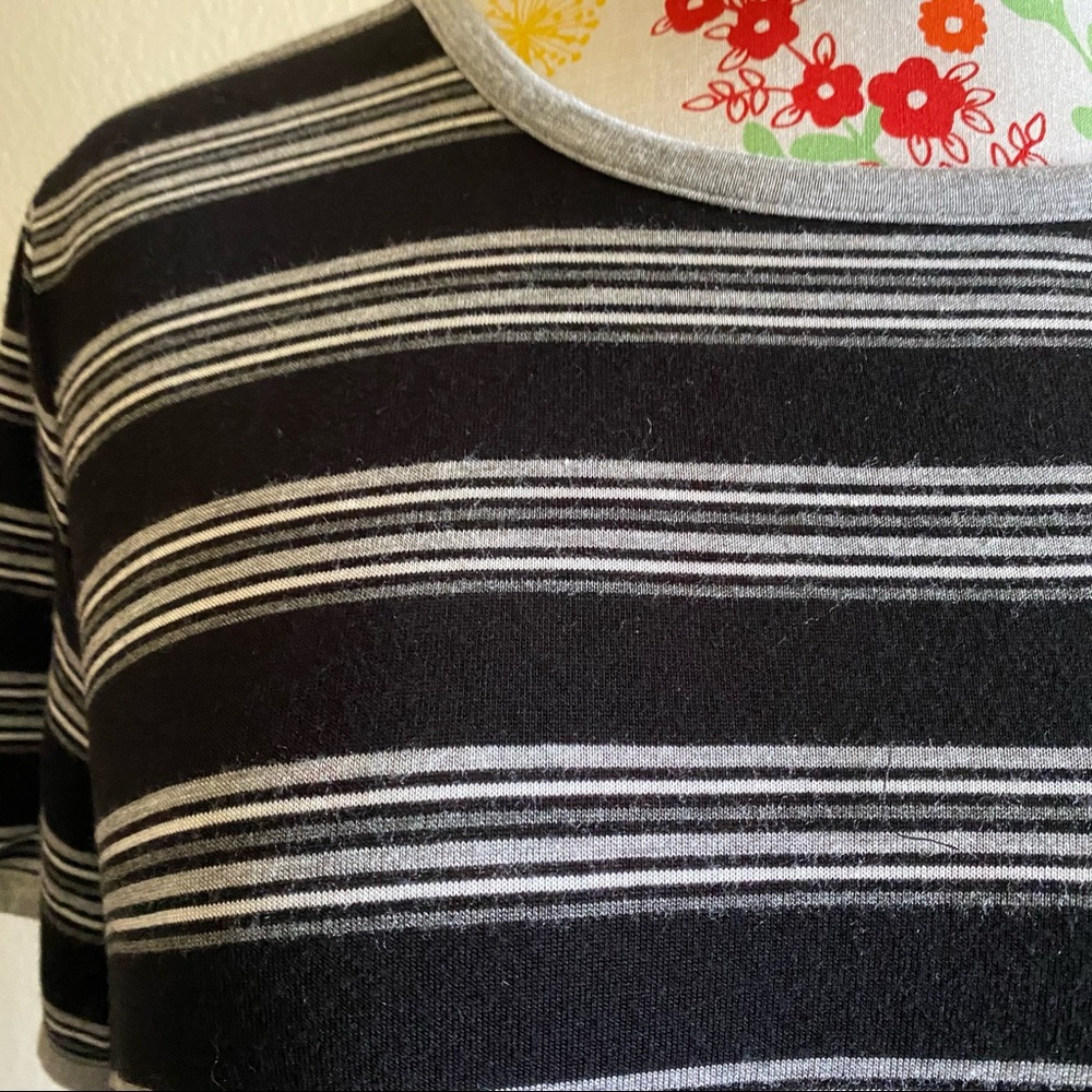 Simple Soft Striped Tee - Picture 2 of 2